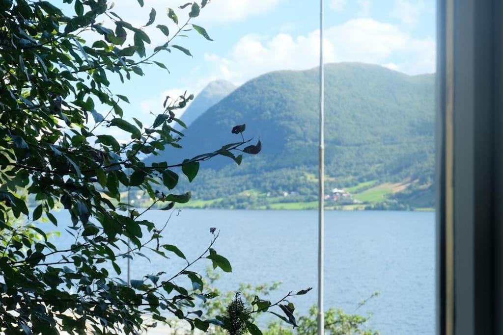 Apartment With Lake View In Jolster Årdal Esterno foto